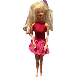 Vintage Barbie Doll in Valentines Day Heart Outfit 💗
